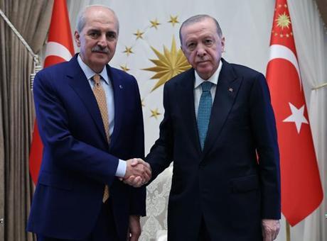 Cumhurbaşkanı Erdoğan, TBMM Başkanı Kurtulmuş’u kabul etti